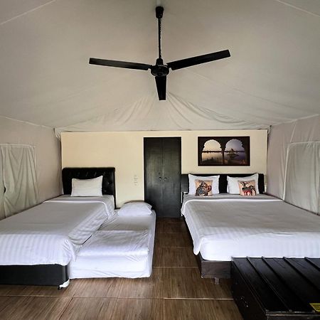 Trizara Resorts - Glam Camping Lembang Buitenkant foto