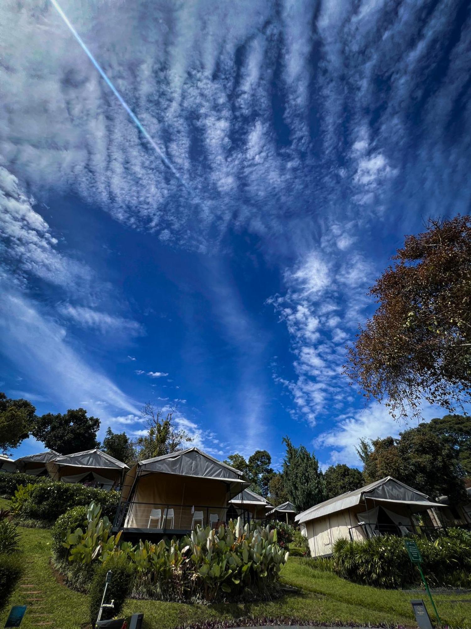 Trizara Resorts - Glam Camping Lembang Buitenkant foto